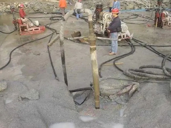大理基础下沉注浆